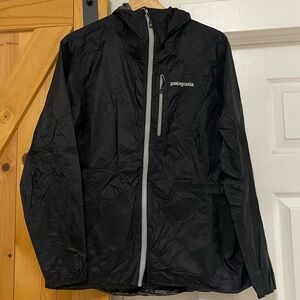 Patagonia Womens Black Windbreaker Jacket